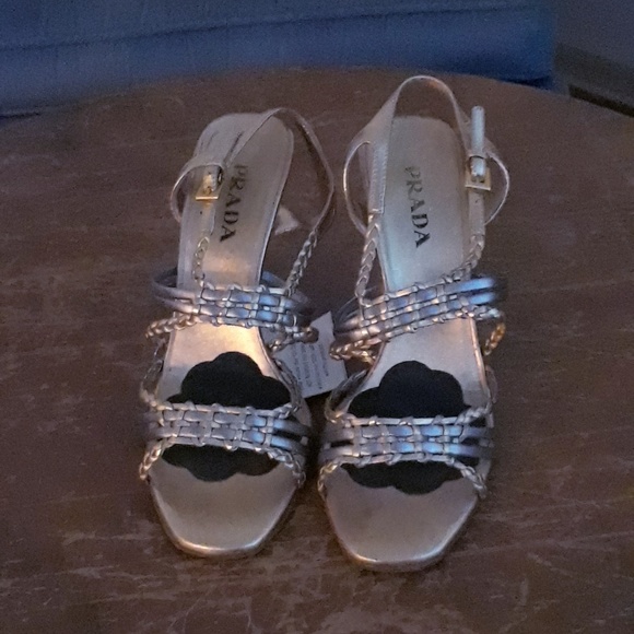 Prada Milano Shoes - ❌Prada GoldSilver BraidedLeatherStrappySandals6.5